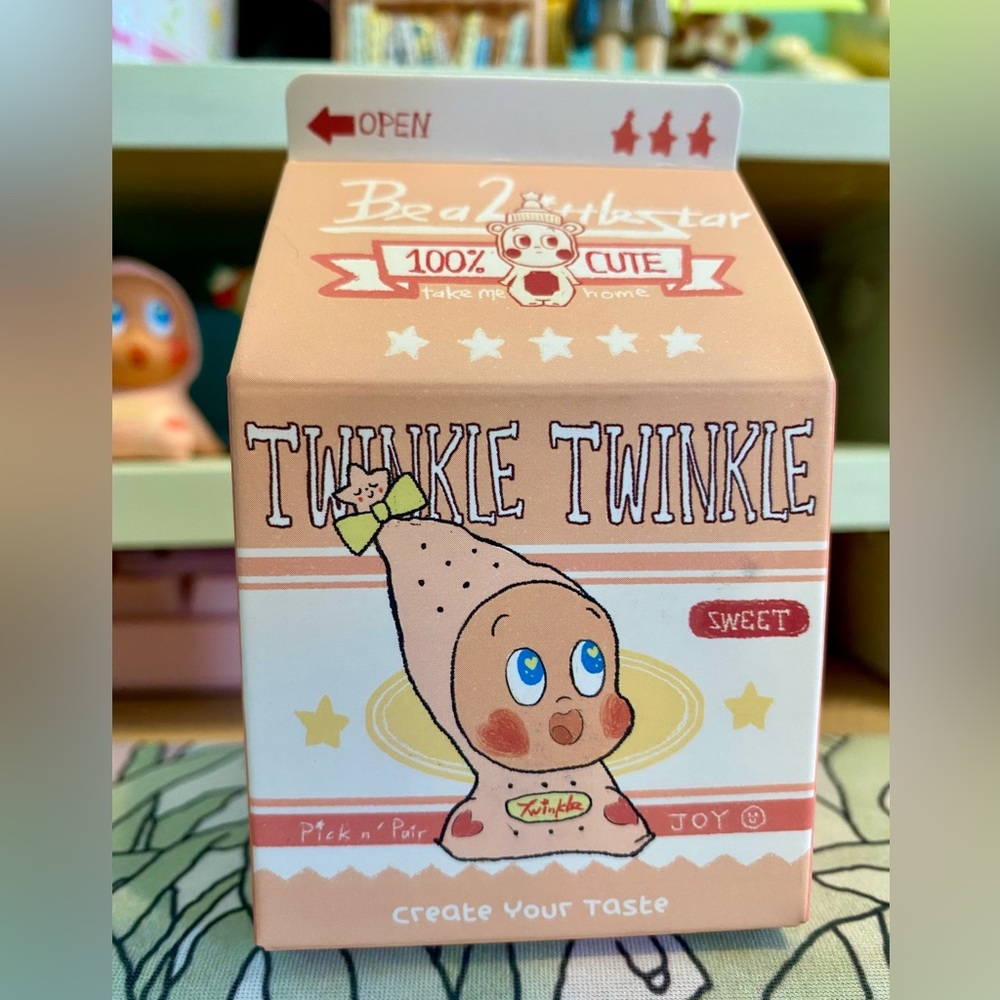 BNIB Hot dog Twinkle Twinkle Create Your Taste Series-B